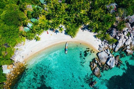 plage de Koh Tao en Thaïlande vue du ciel